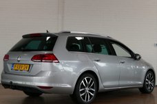 Volkswagen Golf Variant - 1.6 TDI Highline AUTOMAAT / NAVI / 2XPDC / CLIMA / HALFLEER / ADAPT.CC / P