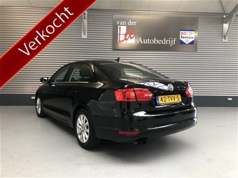 Volkswagen Jetta - 1.4 TSI DSG 122 PK HIGHL NAVI PDC VA CLIMA ENZ - 1