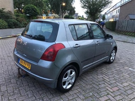 Suzuki Swift - 1.5 Exclusive 2005 5-deurs Airco NAP Zuinig Origineel NL auto - 1