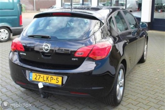 Opel Astra - - 1.7 CDTi Edition - 1