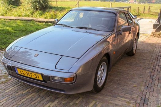 Porsche 944 - Targa - 1