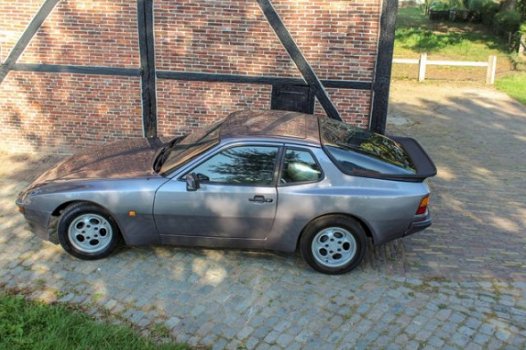 Porsche 944 - Targa - 1