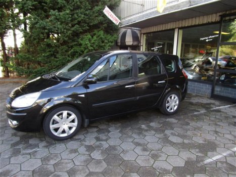 Renault Grand Scénic - 2.0 dCi Dynamique Airco, Navigatie, - 1