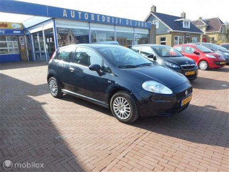 Fiat Grande Punto - - 1.3 Multijet 85 16V Actual 3d AIRCO - 1