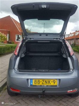 Fiat Punto Evo - - TwinAir Turbo 85 Easy 5drs TREKHAAK+ECC+LM-16 - 1