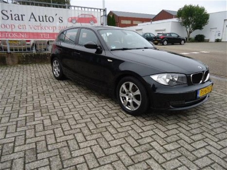 BMW 1-serie - 118i 1eingnaar met lage KM86165 Origineel NL auto aantoonbaar - 1