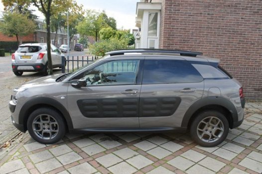 Citroën C4 Cactus - 1.2 Puretech shine CAMERA ECC LM VELGEN - 1