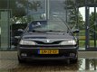 Renault Laguna - 3.0 V6 Baccara | Youngtimer | Uniek | Climate Control | Trekhaak | - 1 - Thumbnail