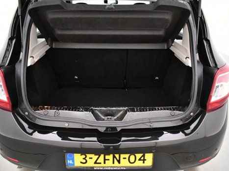 Dacia Sandero - TCe 90 Stepway Lauréate / Stoerste Sandero van NL // Navi / Bluetooth / Airco - 1