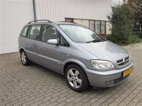 Opel Zafira - 1.6-16V Maxx met 140.000km - 1