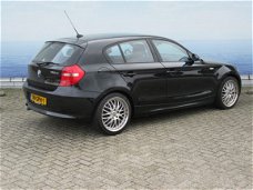 BMW 1-serie - 120d Business Line | Navigatie | Volledig onderhouden