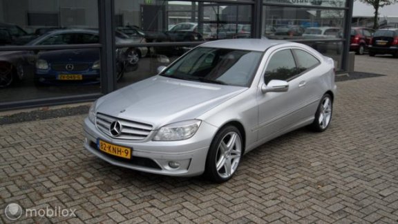 Mercedes-Benz CLC-klasse - 200 CDI, navi, cruise, zeer net, - 1