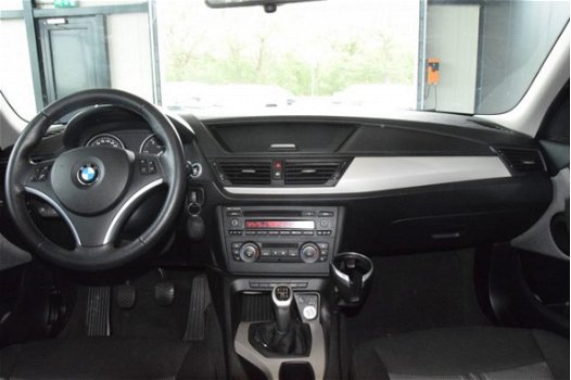 BMW X1 - 1.8d sDrive Executive Climate Control Trekhaak PDC Rijklaarprijs Inruil Mogelijk - 1
