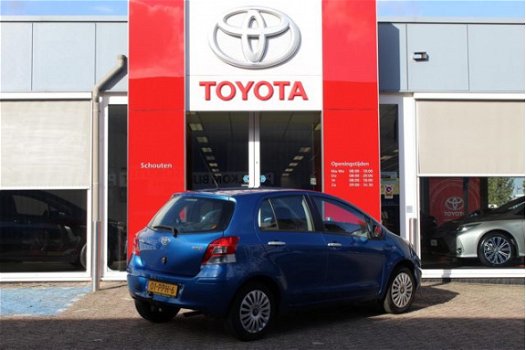 Toyota Yaris - 1.3 VVT-i Aspiration 5drs - 1