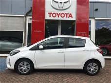 Toyota Yaris - 1.0 VVT-i Energy - Navigatie