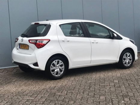 Toyota Yaris - 1.0 VVT-i Energy - Navigatie - 1