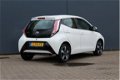 Toyota Aygo - 1.0 VVT-i X-Cite Aut. | Navigatie | Airco | Camera | Lm-wielen | LED | - 1 - Thumbnail