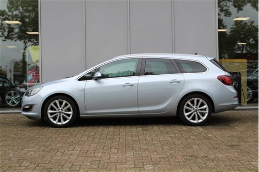 Opel Astra Sports Tourer - 1.4 TURBO COSMO | RIJKLAARPRIJS | Navi / Leder / 18inch - 1