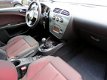 Seat Leon - 1.6 Sportstyle //Zwart, Airco, LM Velg// - 1 - Thumbnail