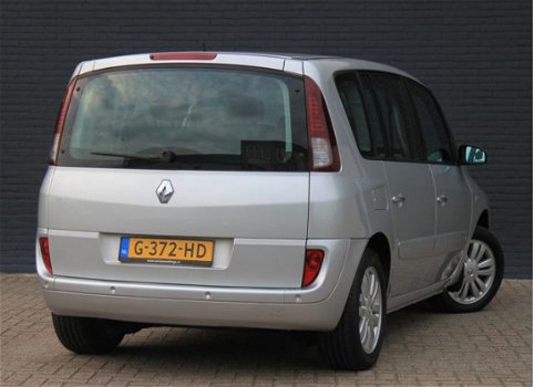 Renault Espace - 3.5 V6 Initiale | Xenon | Leer | Cruise Controle | Clima | Dealer Onderhouden - 1