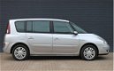 Renault Espace - 3.5 V6 Initiale | Xenon | Leer | Cruise Controle | Clima | Dealer Onderhouden - 1 - Thumbnail