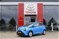 Toyota Aygo - 5-deurs 1.0 VVT-i 72pk x-play | 15'' Lichtmetalen velgen | Chroom Pack | Airco | - 1 - Thumbnail