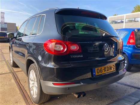 Volkswagen Tiguan - 1.4 TSI Sport&Style Bj.2009 / Navi / PDC v & a - 1