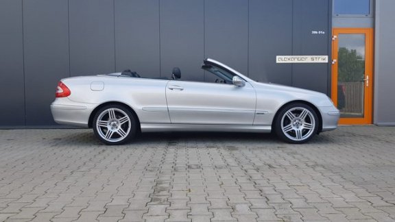 Mercedes-Benz CLK-klasse Cabrio - 200 K. Avantgarde CLK 200 Avantgarde Unieke Staat - 1