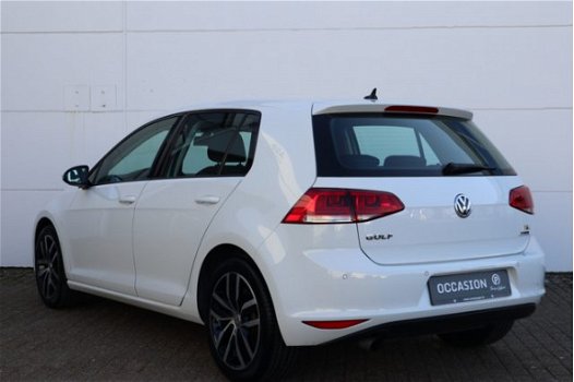 Volkswagen Golf - 1.2 TSI Highline 111pk - 1