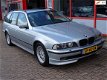 BMW 5-serie Touring - 540i Executive bijtellings vriendelijk 4.4 - 1 - Thumbnail