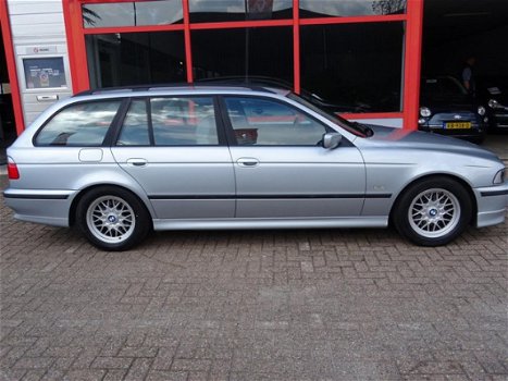 BMW 5-serie Touring - 540i Executive bijtellings vriendelijk 4.4 - 1