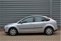 Ford Focus - 1.6 TDCI Trend 5DRS. Airco Elek Ramen Cd + Inruil Mogelijk - 1 - Thumbnail