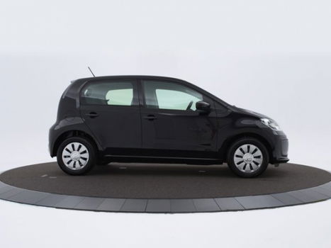 Volkswagen Up! - 1.0 BMT MOVE UP DAB+ | Airco | Navi Dock Fabrieksgarantie t/m 08-11-2021 of 100.000 - 1