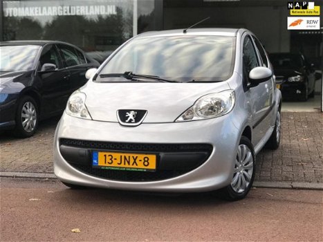 Peugeot 107 - 1.0-12V XS Urban Move Nieuwe ApkStuurbekrachtiging/Elec ramen - 1