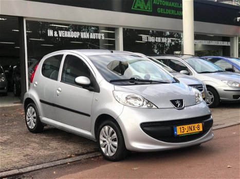 Peugeot 107 - 1.0-12V XS Urban Move Nieuwe ApkStuurbekrachtiging/Elec ramen - 1