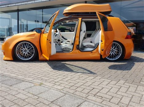 Volkswagen Golf - SHOWCAR TUNING volledig gemodificeerd - 1