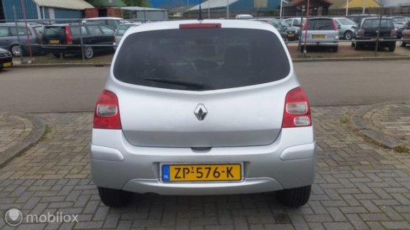 Renault Twingo - 1.2 16V Authentique, Panoramadak, Opendak - 1