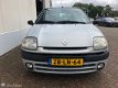 Renault Clio - 1.6 RT LET OP: geen APK - 1 - Thumbnail