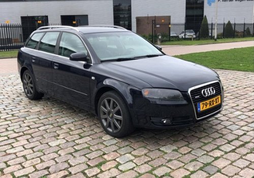 Audi A4 Avant - 3.0 TDI quattro edition - 1