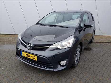 Toyota Verso - 1.8 VVT-i Business 7p. I 7-PERSOONS I NAVIGATIE I LICHTMETALEN VELGEN - 1