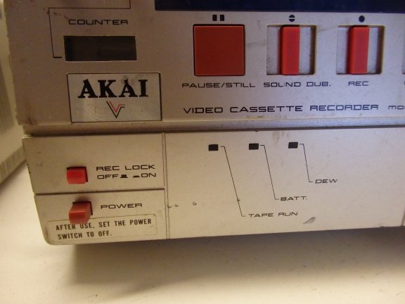 AKAI Power adapter + AKAI Video Cassette Recorder. - Afbeelding 4