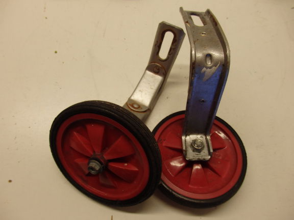 Set - zijwielen - Rood - Diam. ca. 12 cm. - nr. 1