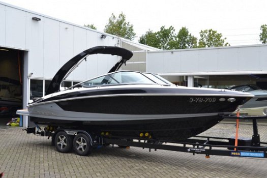 Regal 2300 Bowrider - 1