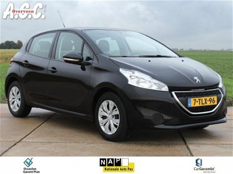 Peugeot 208 - 1.2 e-VTi AUTOMAAT 5 Deurs Airco - 1