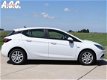 Opel Astra - 1.6 CDTi Airco Navi Cruise Control PDC - 1 - Thumbnail