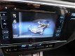 Toyota Auris Touring Sports - 1.8 Hybrid Dynamic Trekhaak | Navigatie | Airco etc - 1 - Thumbnail