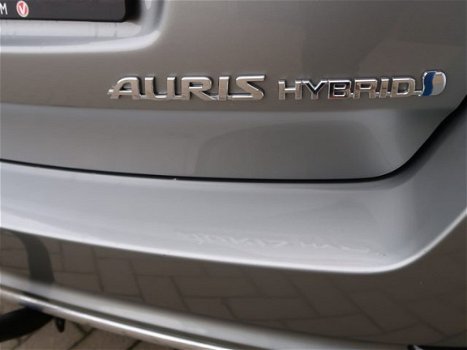 Toyota Auris Touring Sports - 1.8 Hybrid Dynamic Trekhaak | Navigatie | Airco etc - 1