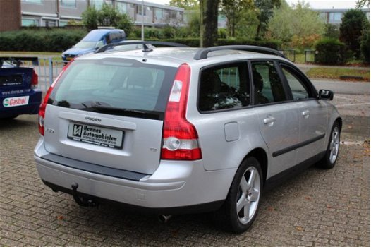 Volvo V50 - 2.5 T5 220pk Leder Lage bijtelling Youngtimer - 1