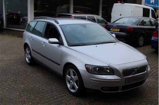 Volvo V50 - 2.5 T5 220pk Leder Lage bijtelling Youngtimer - 1