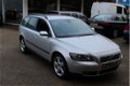 Volvo V50 - 2.5 T5 220pk Leder Lage bijtelling Youngtimer - 1 - Thumbnail